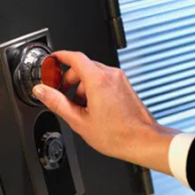 Hollywood Galaxy Locksmith Hollywood, FL 954-283-1777 - sb-com-01